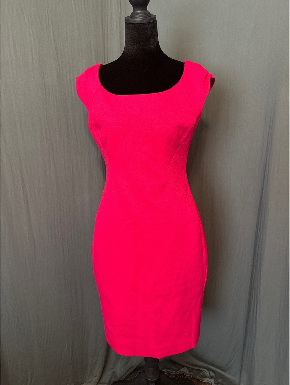 Tahari Knee Length Dress - Picture 2 of 6
